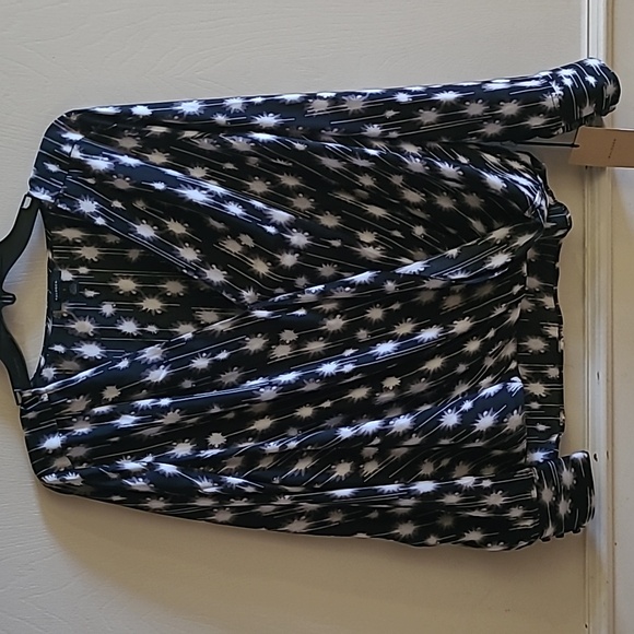 Halogen Tops - NEW Halogen Starburst B&W Faux Wrap Front With Snap, Sz 1/1X